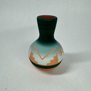 Vintage Sioux Akta Lakota Pottery Bud Vase Clay Native American Signed